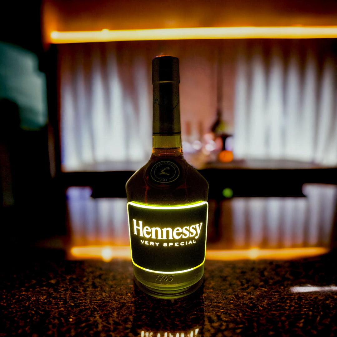 HENNESSY V.S IN THE NIGHT